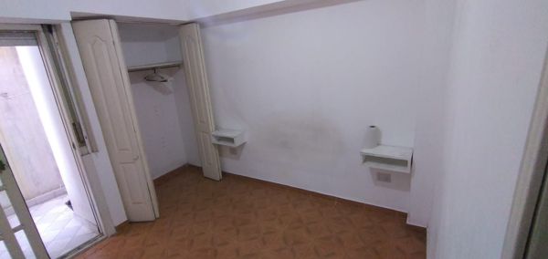 Foto 4 de Departamento 2 Amb En Planta Baja A 1 Cuadra De Av Rivadavia