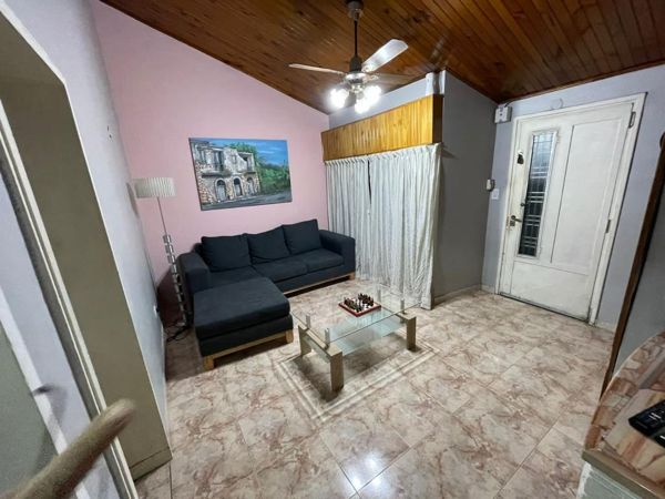 Foto 5 de Impecable Casa 4 Ambientes con 2 Baños Totalmente Reciclada